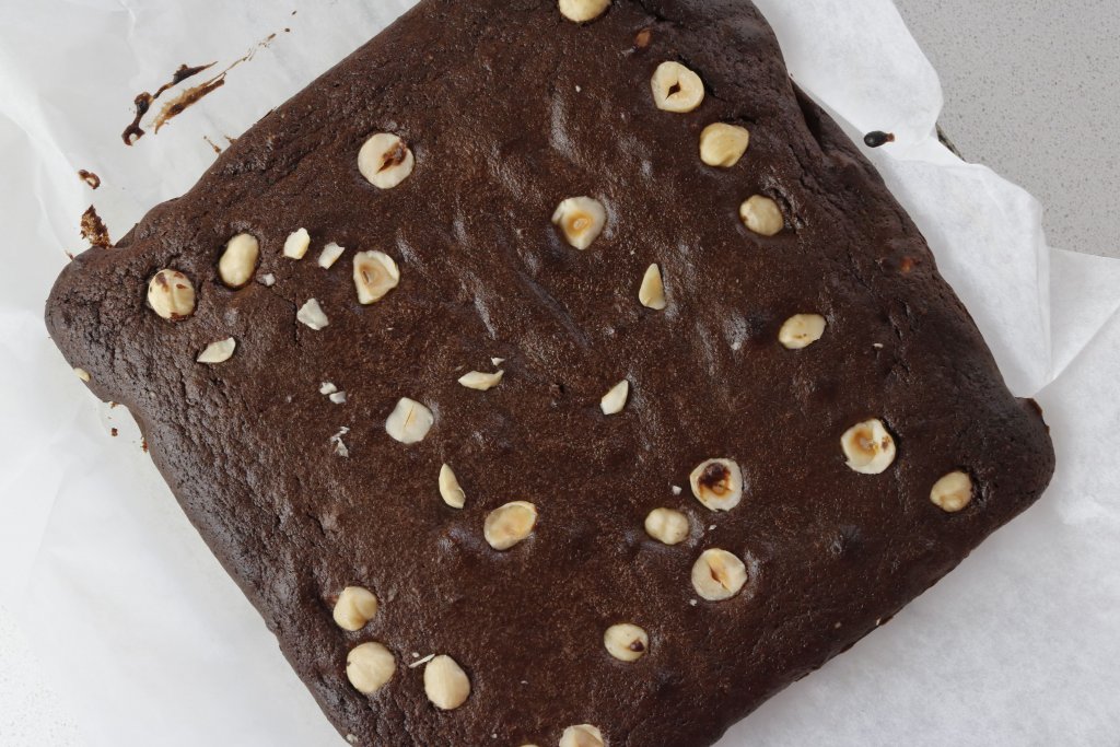 This keto brownie is super fudgy and full of chocolatey goodness. If you have been looking for a keto brownie that is as good as the original, here it is.