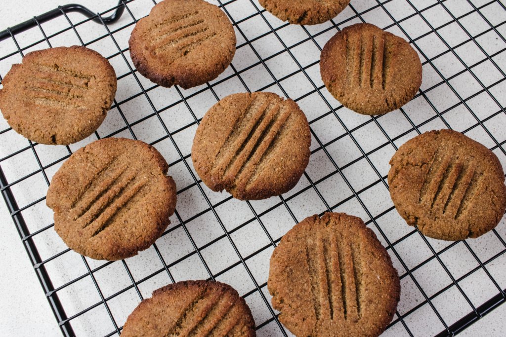 Looking for the perfect keto Christmas cookie? These keto gingerbread cookies are quick & easy. You won't miss the non keto version once you try these.